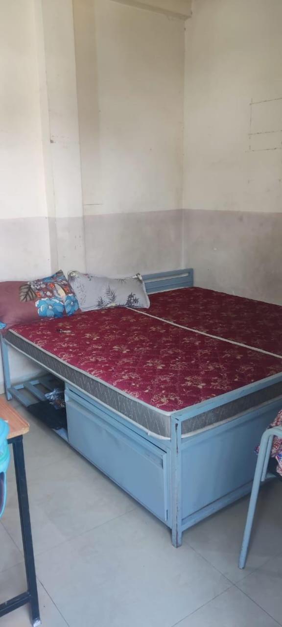 Aashiyana Boys Hostel Індаур Екстер'єр фото