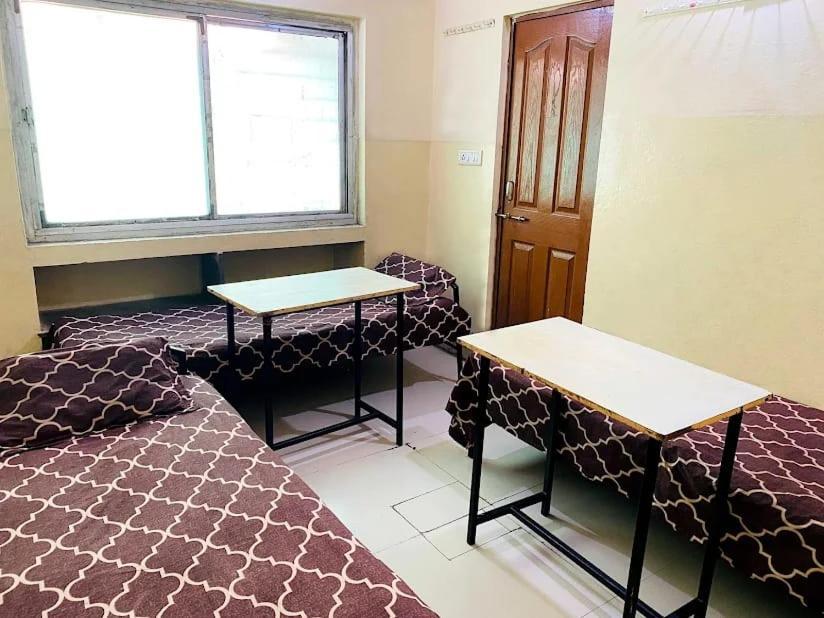 Aashiyana Boys Hostel Індаур Екстер'єр фото